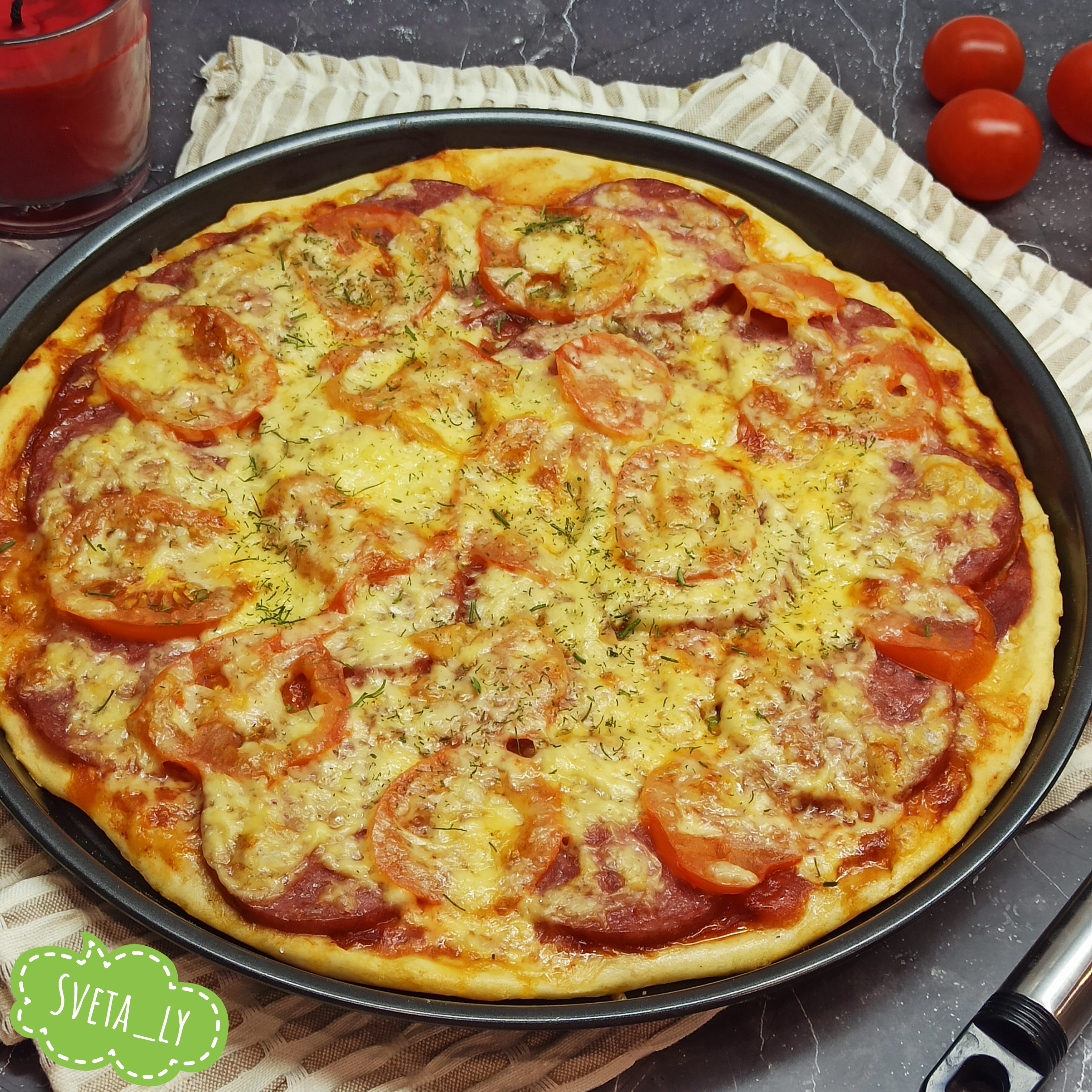 Пицца рецепт в домашних условиях в духовке с колбасой и грибами