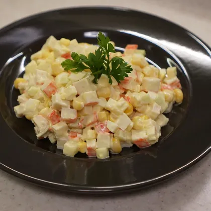 Салат с крабовыми палочками🥙