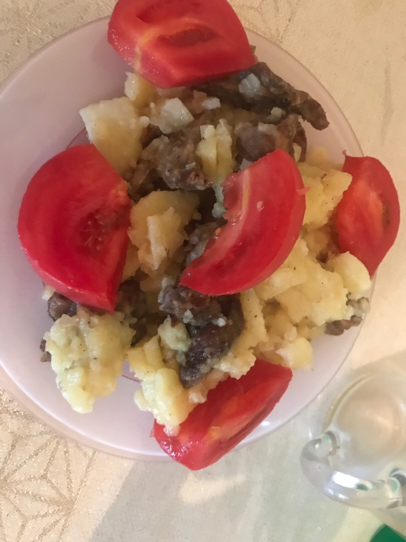 Жареный картофель с мясом