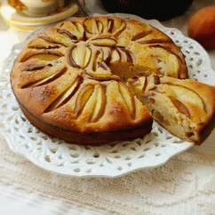 Манник с персиками