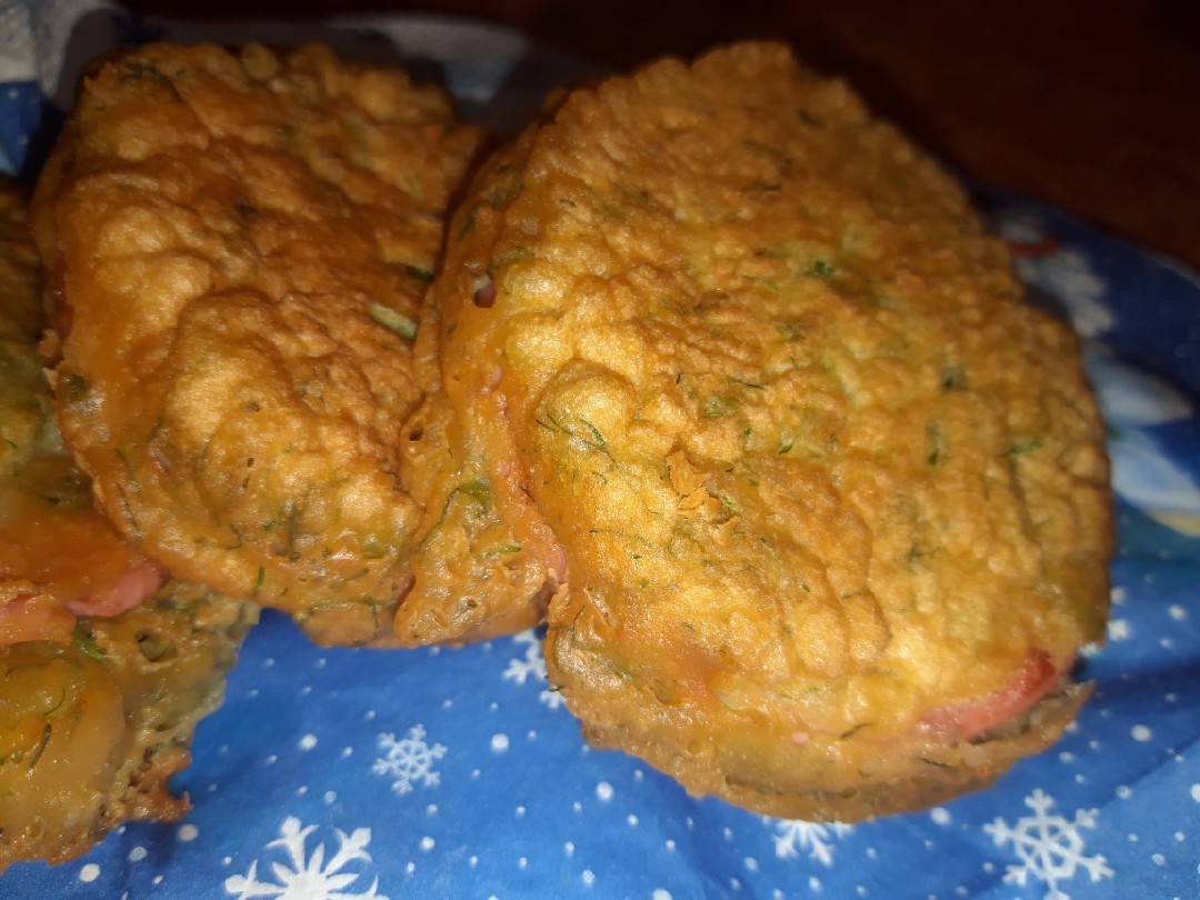 Вкусный завтрак "Колбаска в кляре"