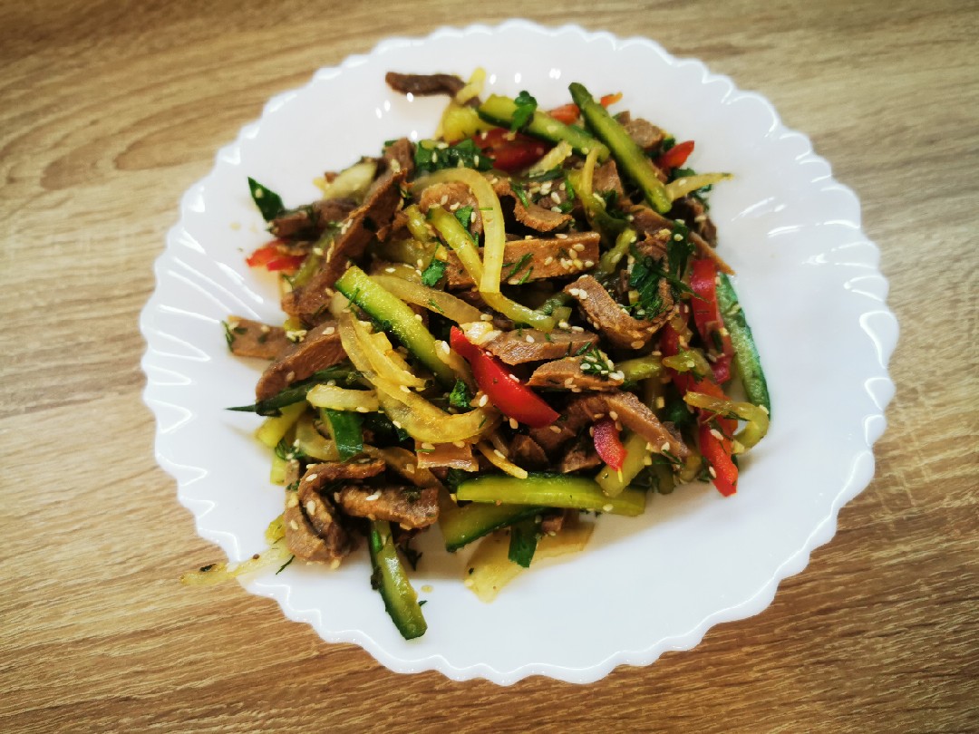 Китайский салат с языком