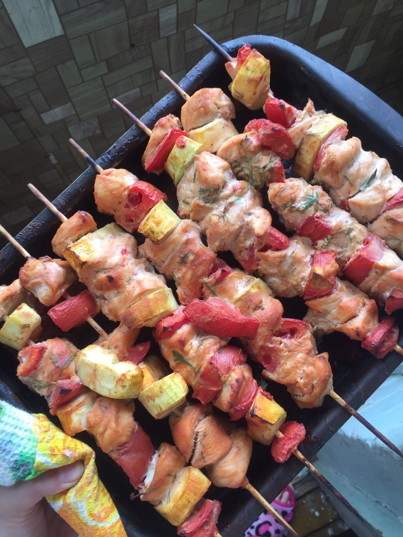 Куриные шашлычки в духовке