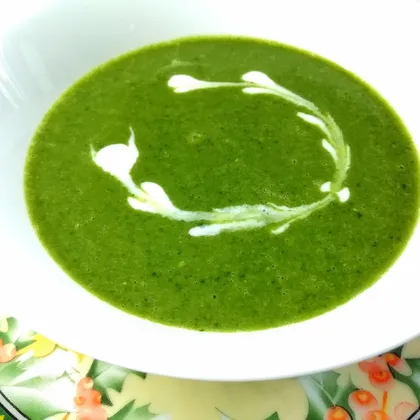 Суп-пюре из шпината и зеленого горошка😋