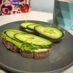 Бутерброд со свежим огурцом🥒