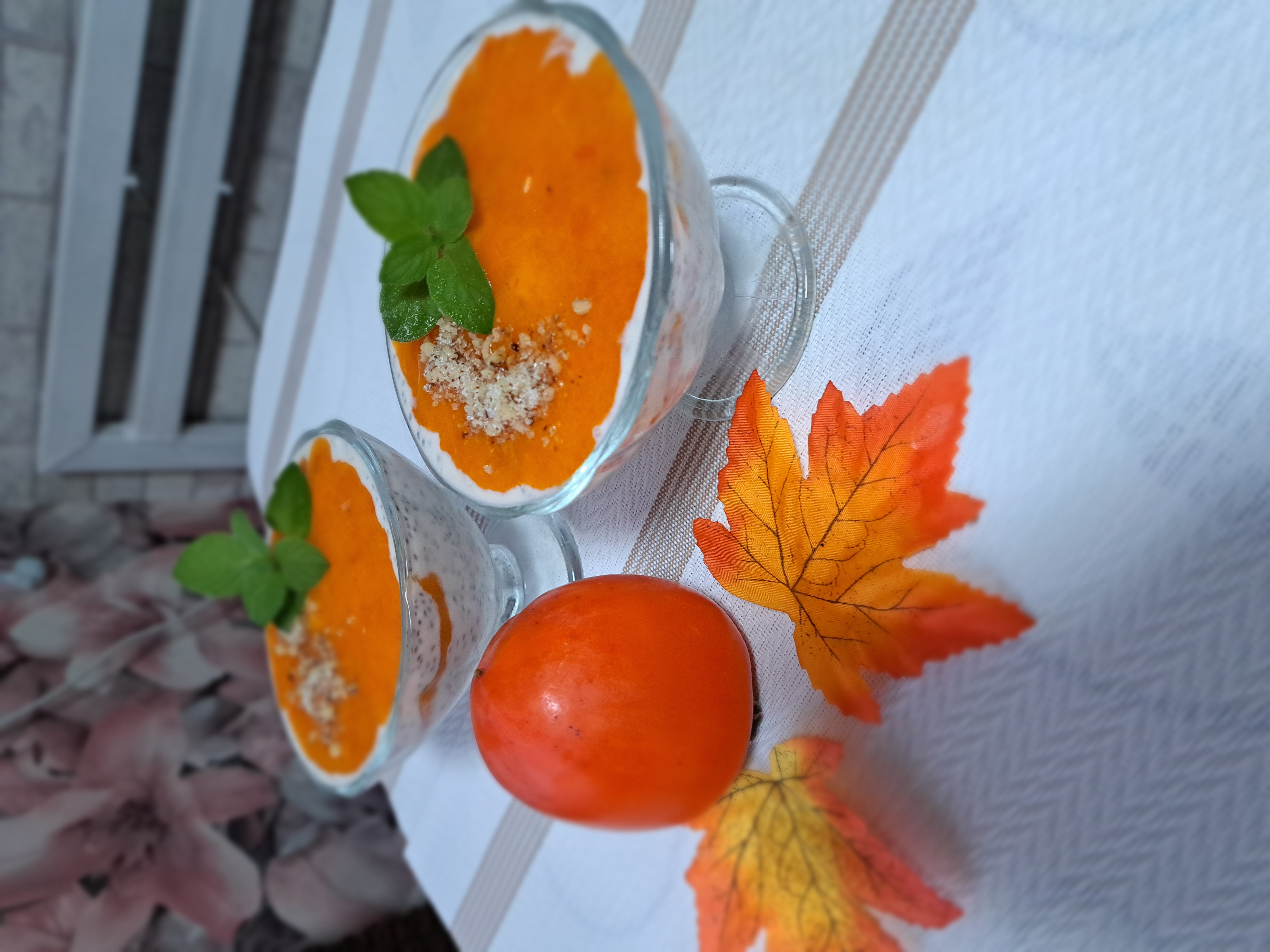 Десерт с хурмой