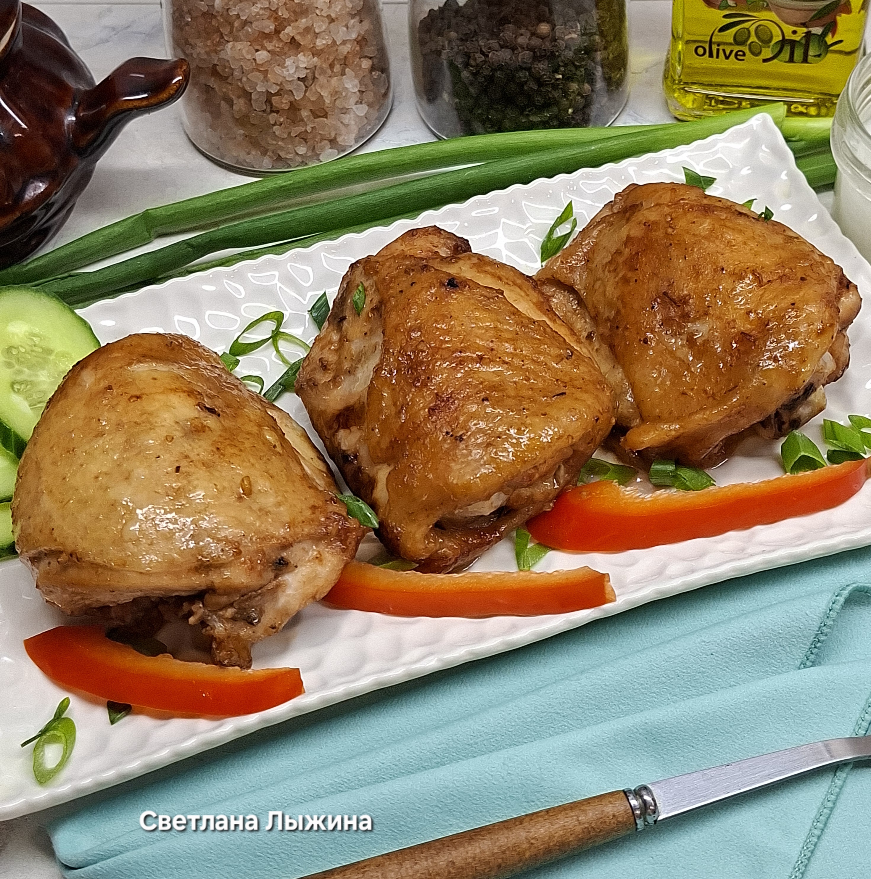 Куриные бедрышки в кисло-сладком маринаде в духовке