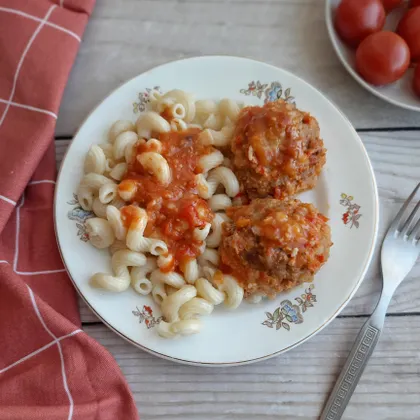 Мясные тефтели в томатном соусе