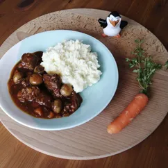 Говядина по-бургундски (Boeuf bourguignon) 🍖