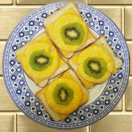 Бутерброды с ананасом 🍍 и сыром 🧀 на завтрак