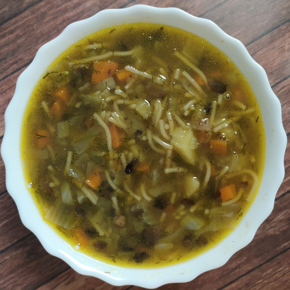 Грибной суп с вермишелью (веганский)