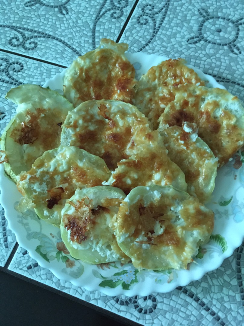 Кабачки в сметане и сыре