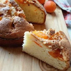 Пирог с абрикосами
