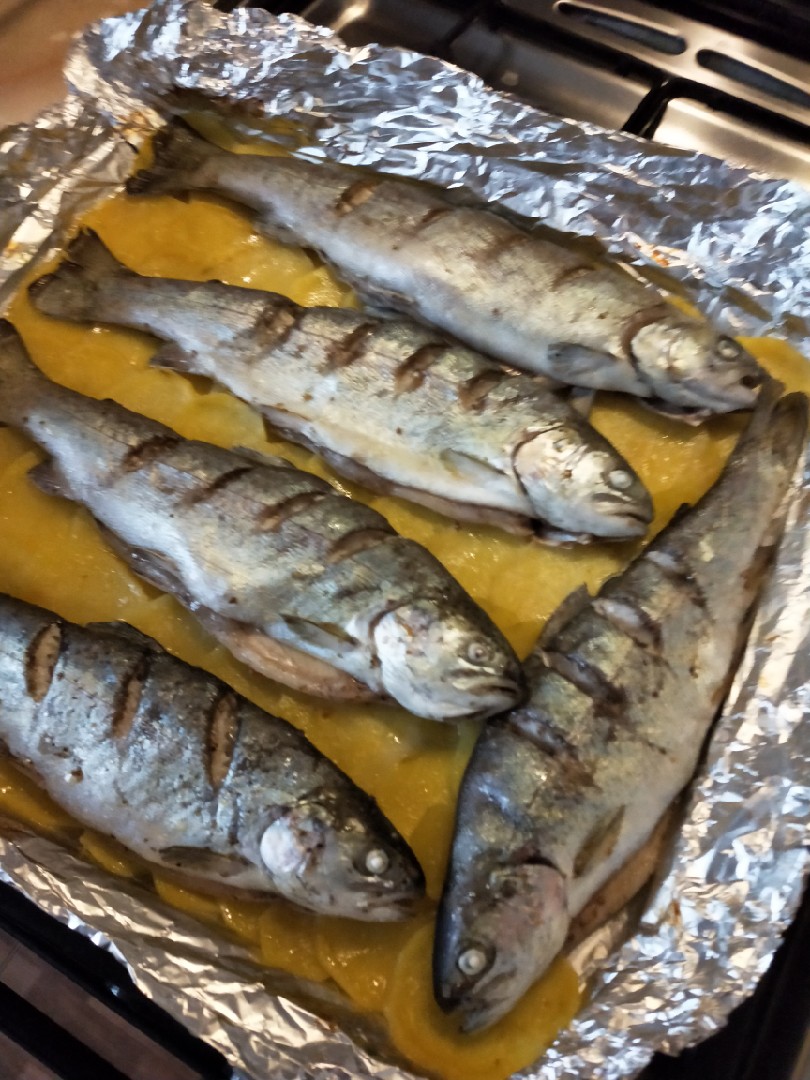 Рыба в духовке в фольге с картошкой