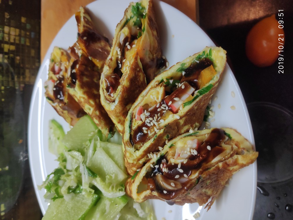 Яичный рулет с начинкой 🌯