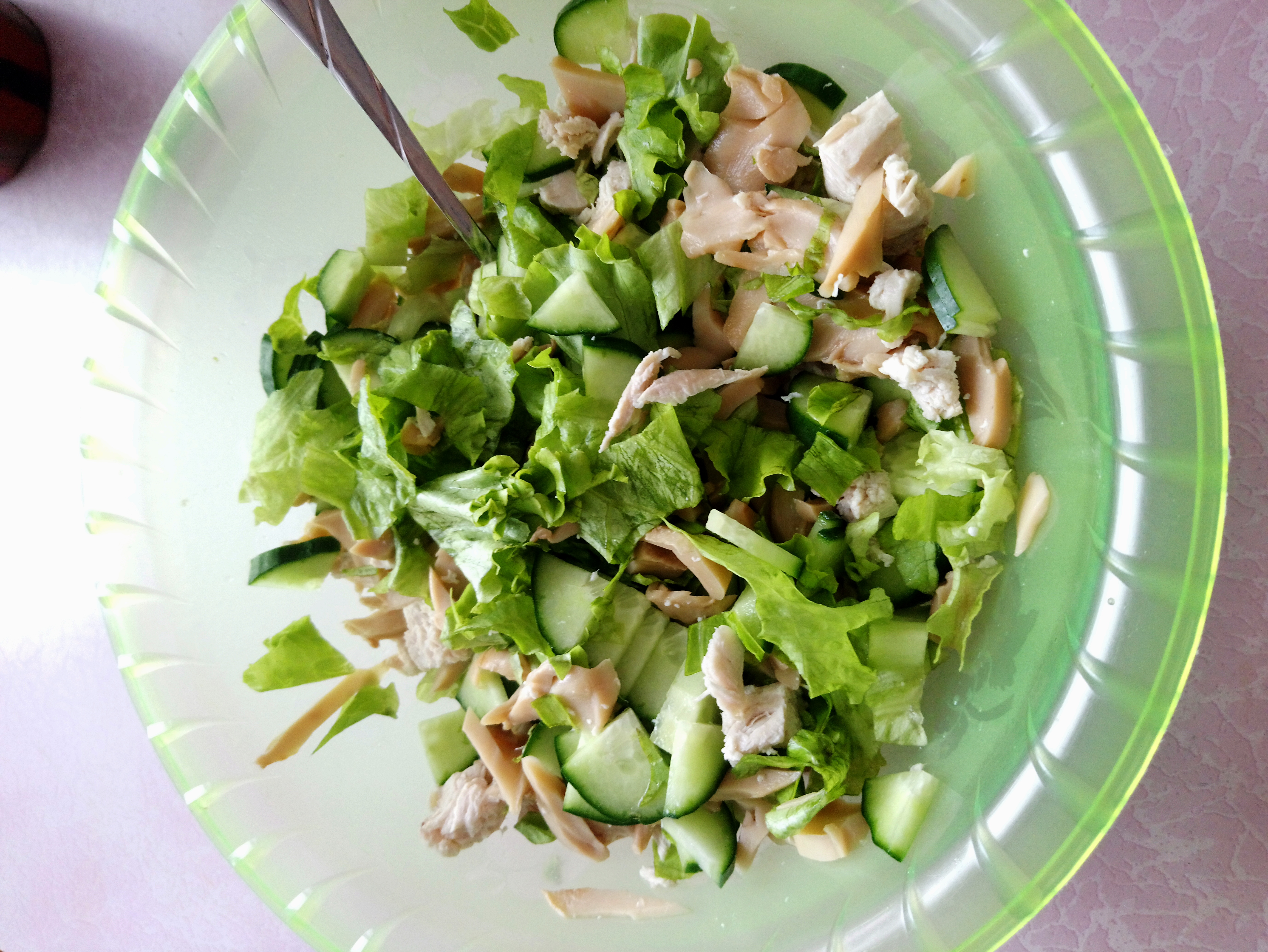 Салат 🥗 с куриной грудкой)