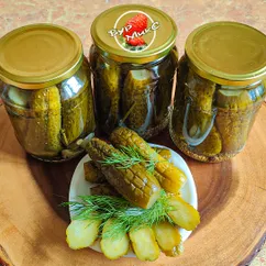 Маринованные огурцы просто и быстро