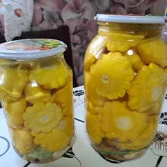 Маринованные патиссоны с горчицей