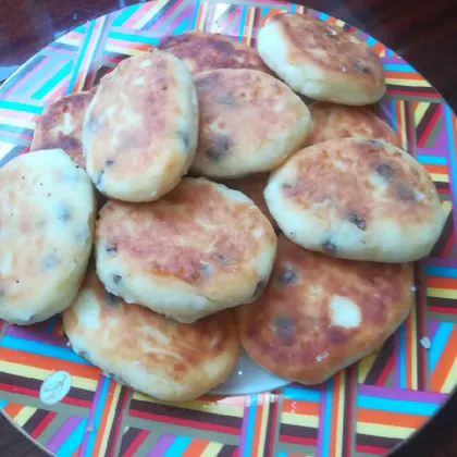 Сырники с изюмом