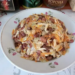 Салат из фасоли и курицы