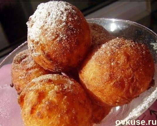 Сырные пончики
