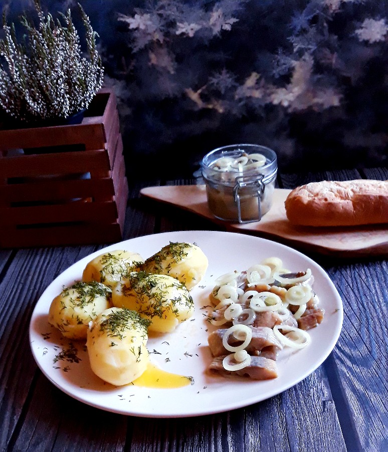 Сельдь в горчичном соусе 🐟🍞