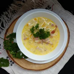 Суп с копчёной грудинкой и кукурузой