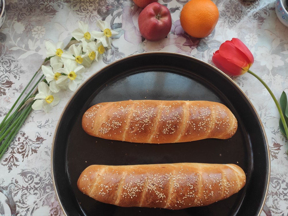 Молочные батоны