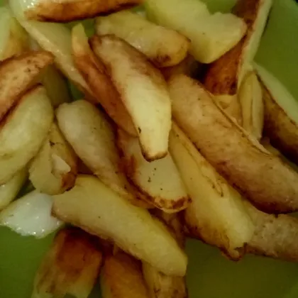 Жареные картофельные дольки