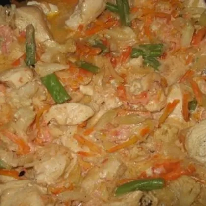 Куриное рагу с овощами и рисом