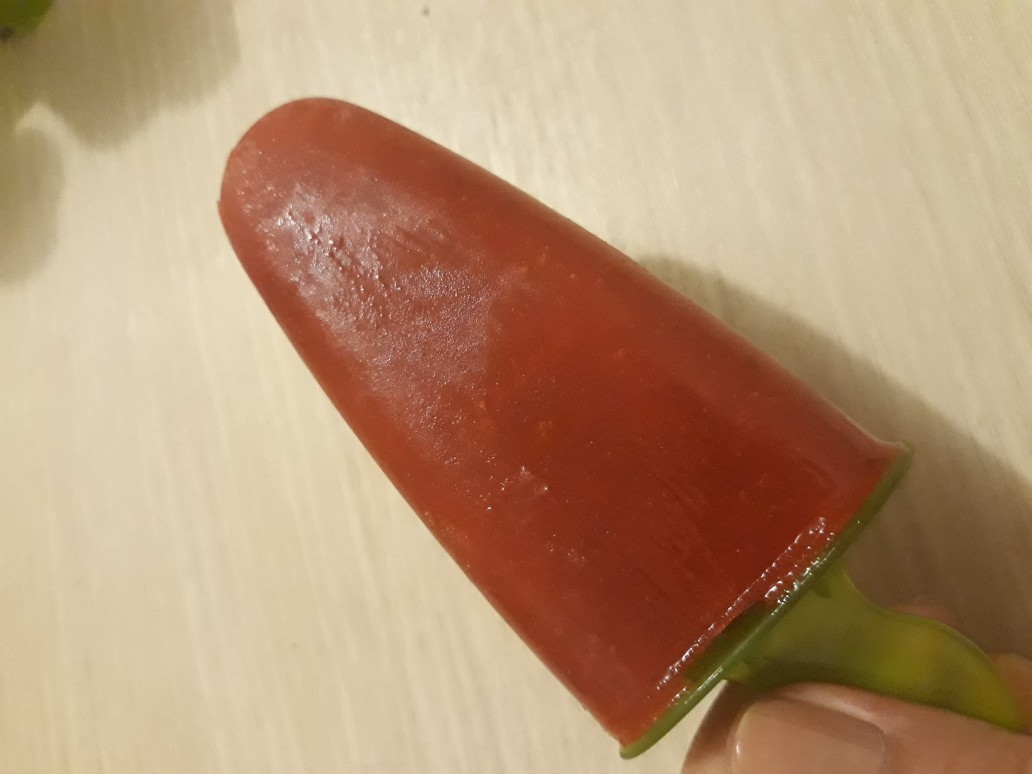 Мороженное фруктовый лед клубника