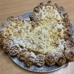 Пирог с заварным кремом и яблоками 🥧