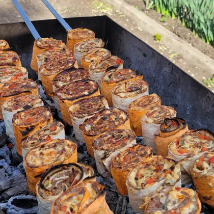 Шашлыки из фарша в лаваше