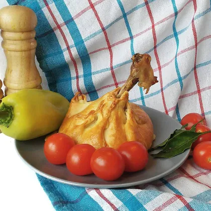 Башенки с курицей, грибами и картофелем