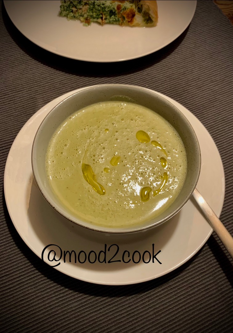 Сырный суп с брокколи (веганский)