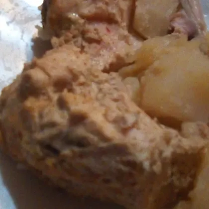 Курица с картофелем запеченные в рукаве с соусом из хрена