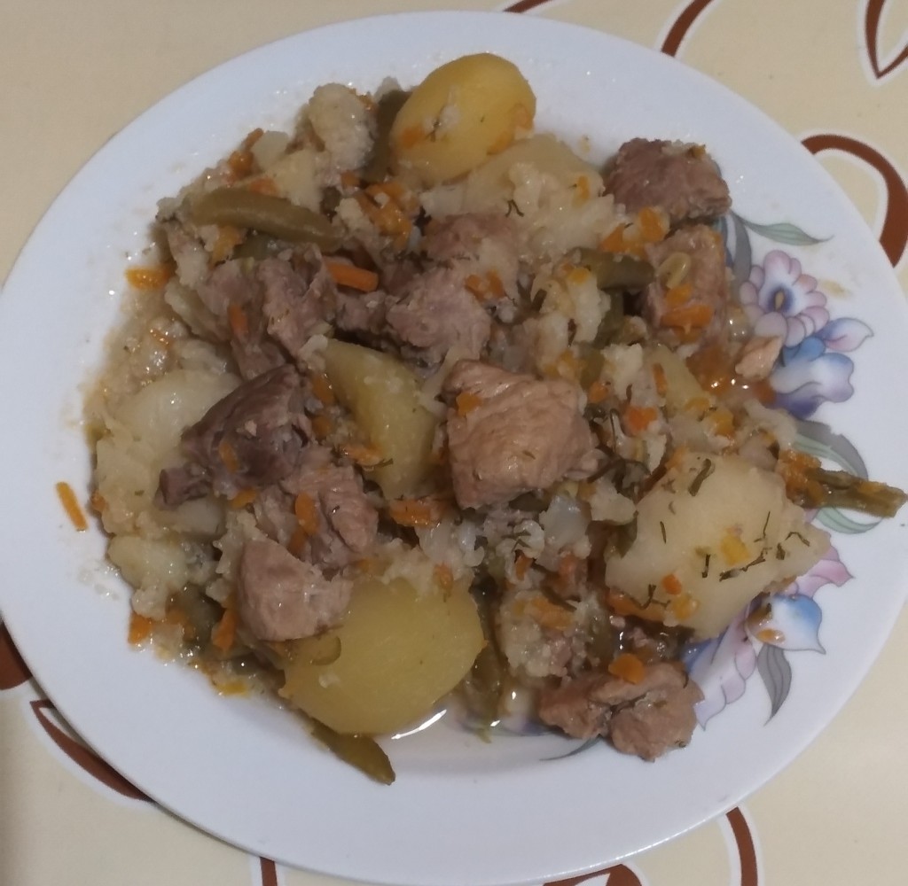 Нежное мясо с зелёной фасолью