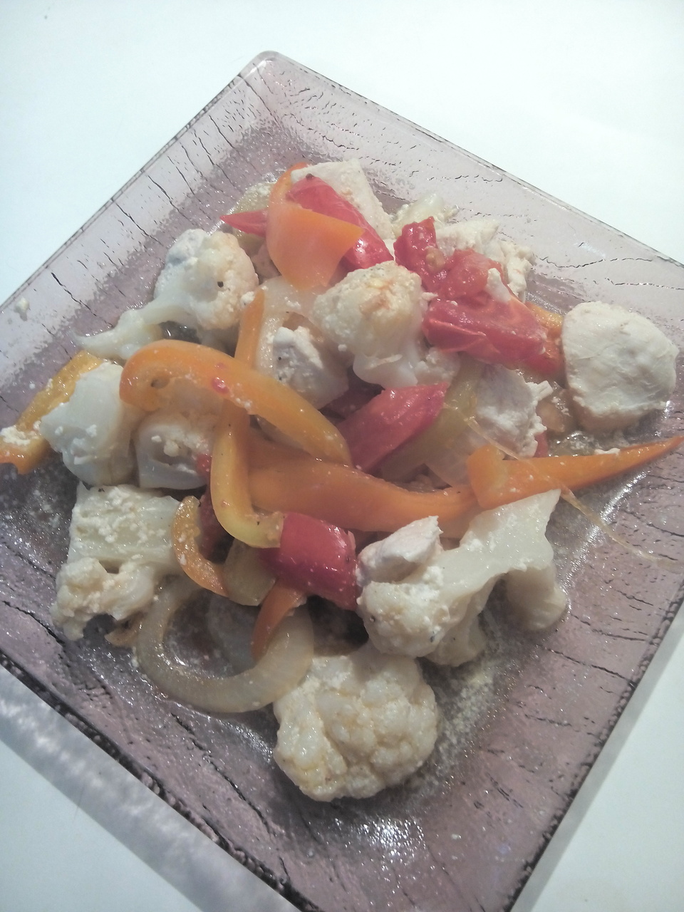 Цветная капуста с курицей и мацони