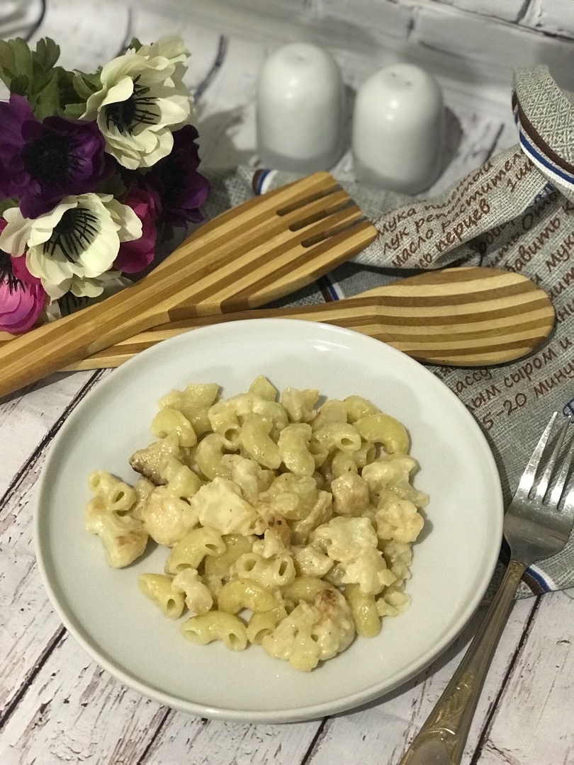 Макароны с сыром и цветной капустой
