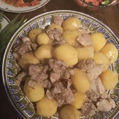 Мясо с картошкой в казане