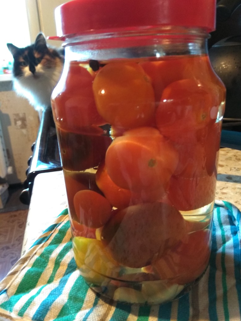 Консервированные томаты. 🍅