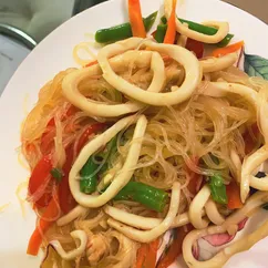 Фунчоза с овощами и морепродуктами 🦑🦐