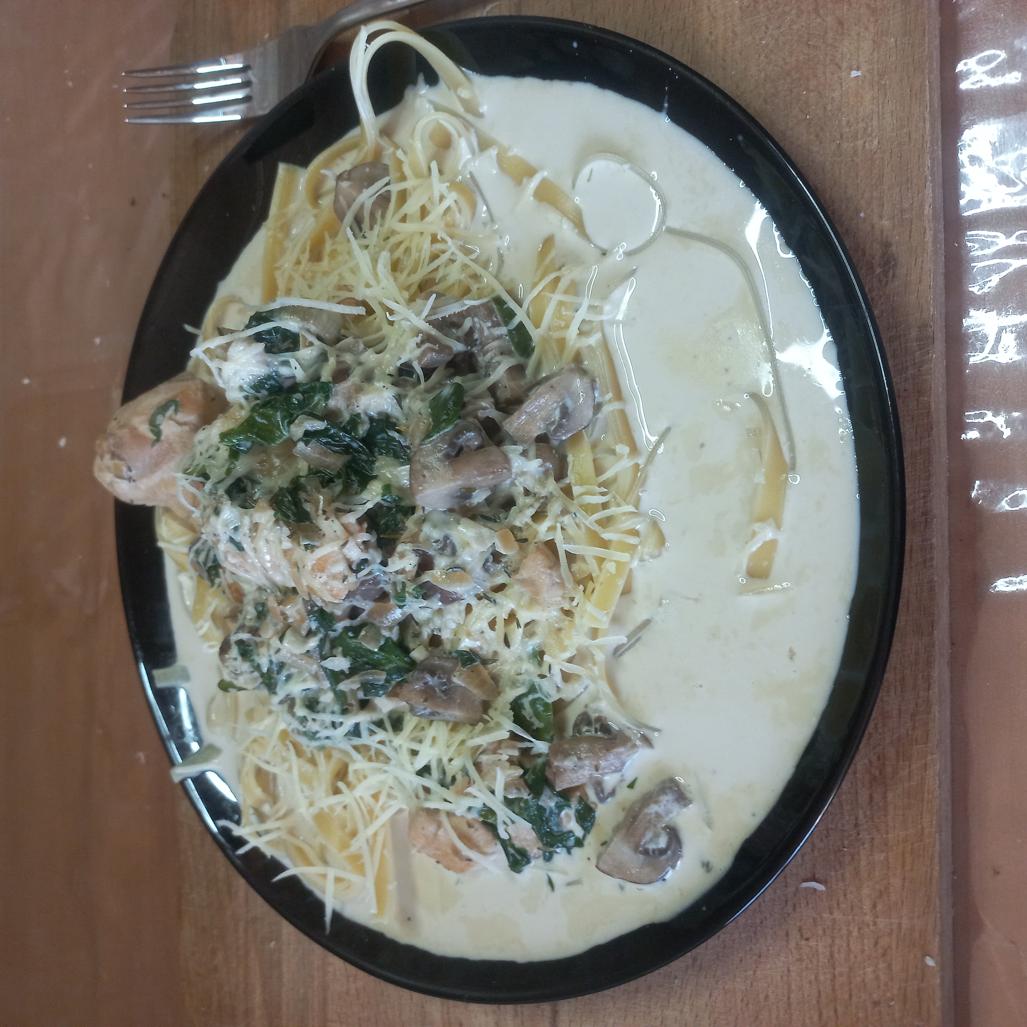 Курица со шпинатом