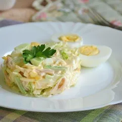 Салат 🥗 с ветчиной🥓, огурцами🥒 и сыром🧀