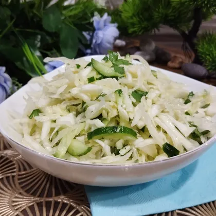 Салат из капусты и огурца 