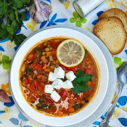 Греческий суп из чечевицы