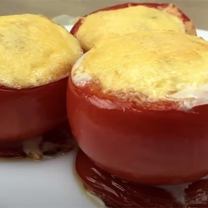 Готовить яичницу вкуснее всего не с помидорами