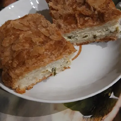 Слоенный пирог с сыром