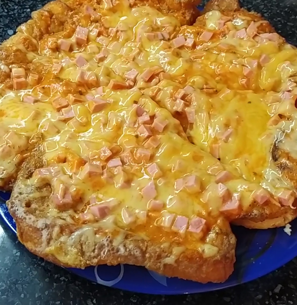 Пицца из батона