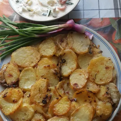 Хрустящая картофельная 'Фриттата' без яиц-итальянская кухня
